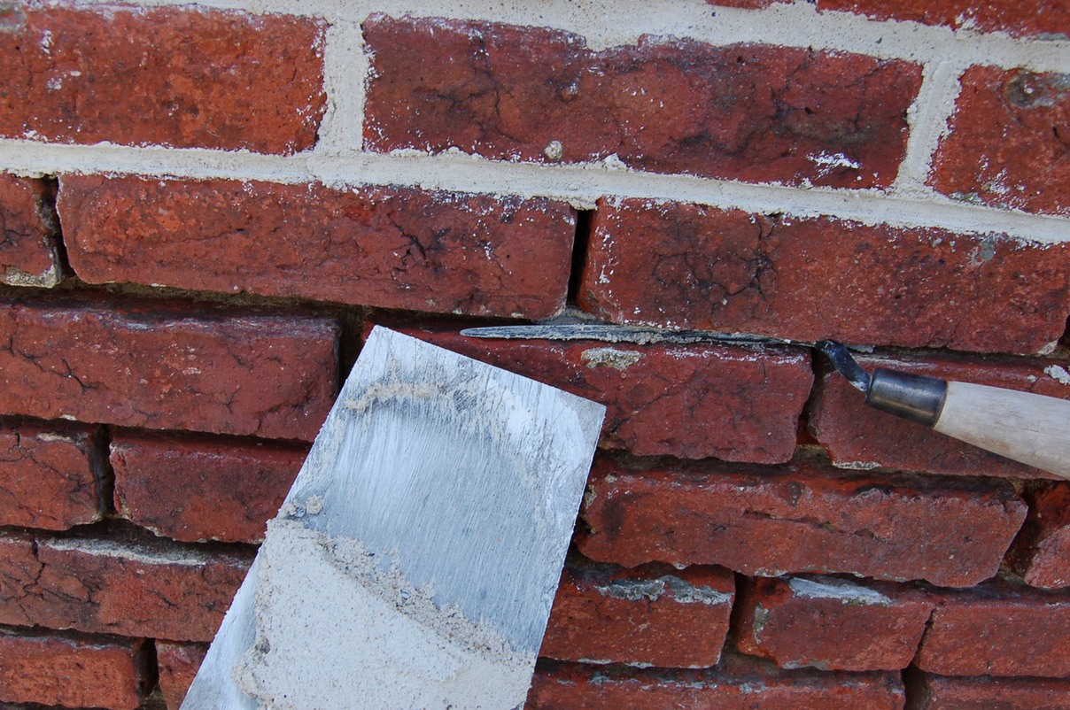 Repointing with lime mortar